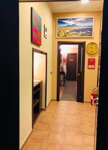 Roy Nel Cuore Di Napoli Hotel ภายนอก รูปภาพ