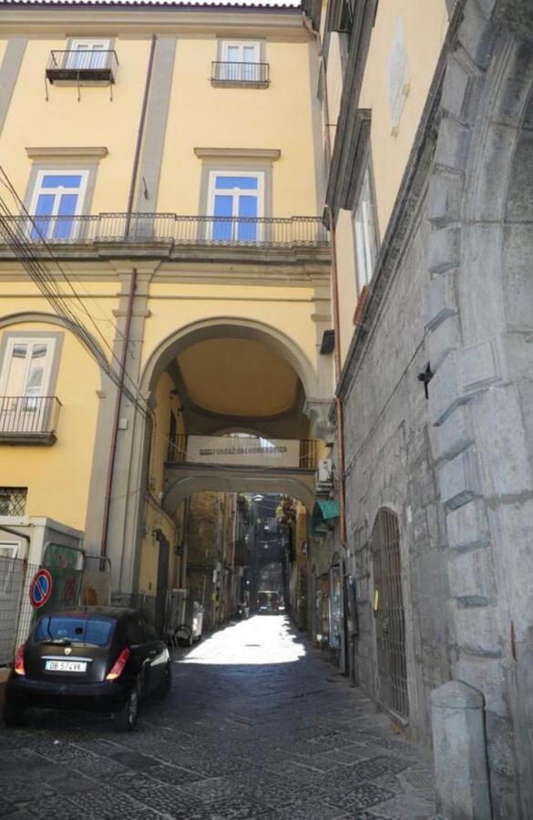 Roy Nel Cuore Di Napoli Hotel ภายนอก รูปภาพ